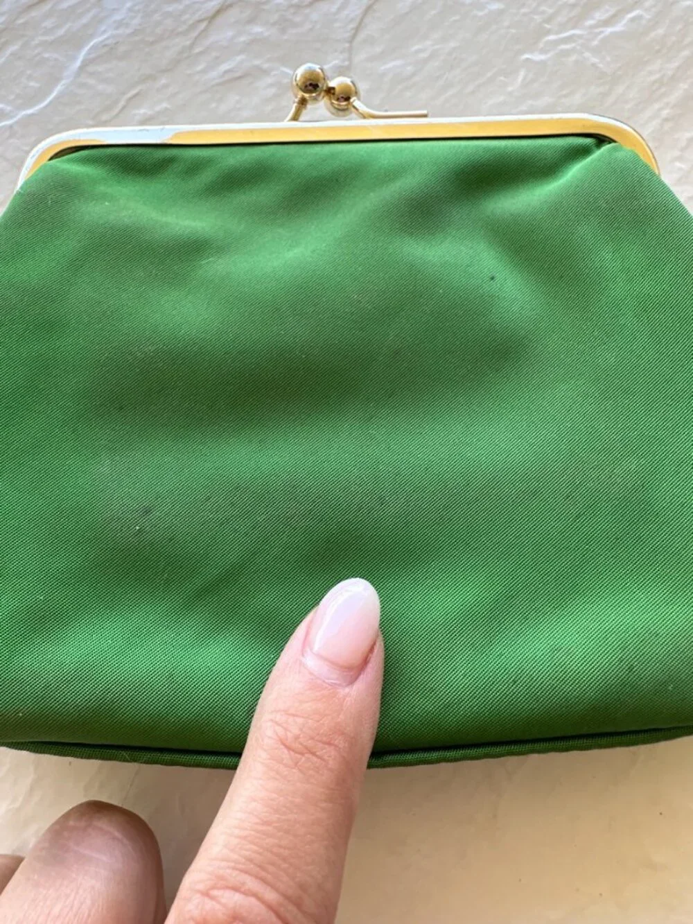 VTG Dooney & Bourke Green Nylon Kiss Lock Coin Purse Cosmetic Pouch